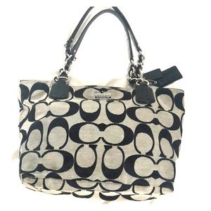 Signature Chelsea Tote shoulder handbag